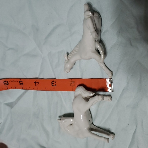 Blanc de Chine White Porcelain horse figurines, set of 2 - Picture 13 of 13